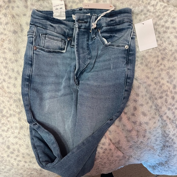 Brand new with tags Good American jeans - Picture 3 of 6